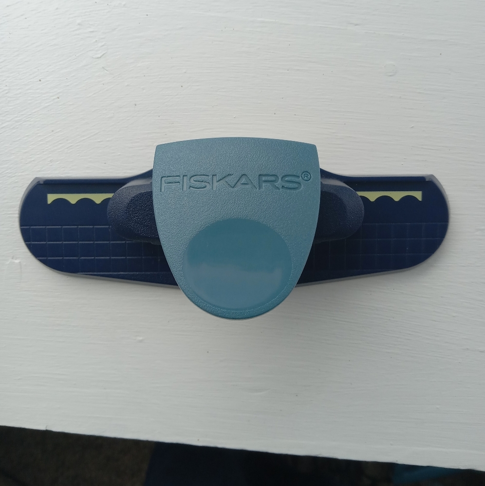 Fiskars punch